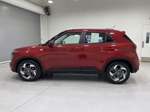 Ultimate Red 2025 Hyundai VENUE SEL