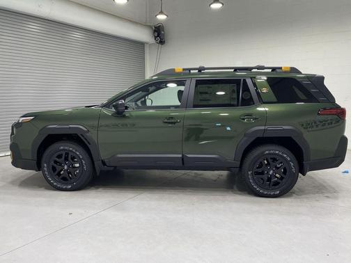 Deep Emerald Green Pearl 2026 Subaru Outback Wilderness