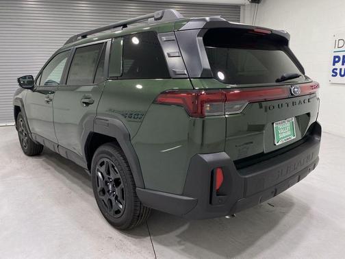 Deep Emerald Green Pearl 2026 Subaru Outback Limited