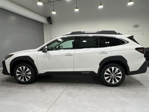 2025 Subaru Outback Touring