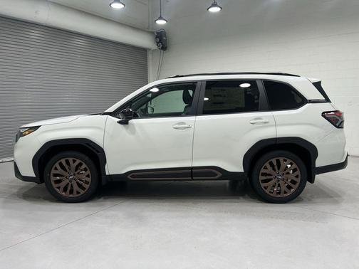 Crystal White Pearl 2026 Subaru Forester Sport