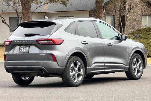 CARBONIZED GRAY METALLIC 2024 Ford Escape ST-Line