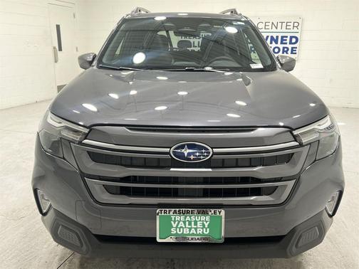 2025 Subaru Forester Hybrid Premium