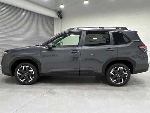 2025 Subaru Forester Hybrid Premium