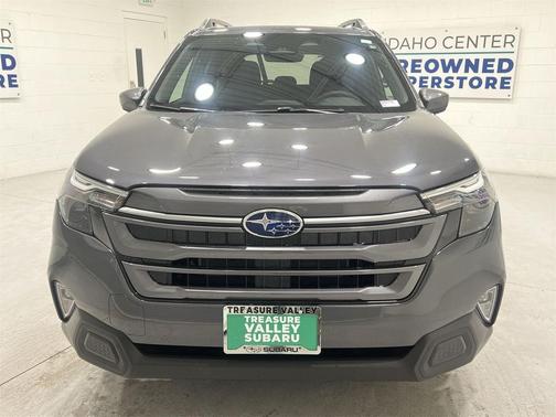 2025 Subaru Forester Hybrid Premium