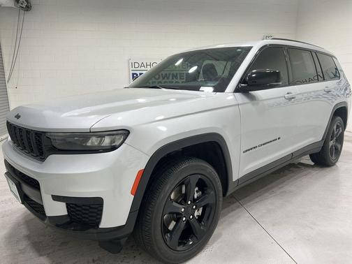 2023 Jeep Grand Cherokee L Altitude