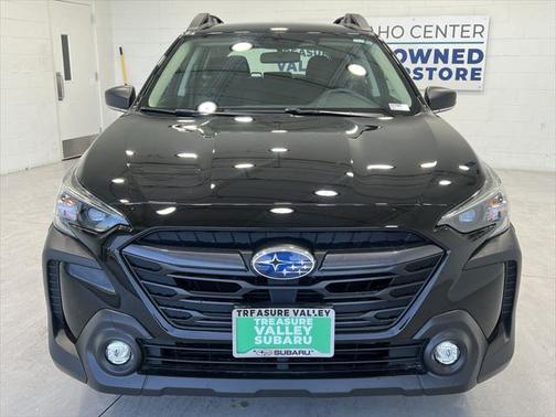2025 Subaru Outback Base