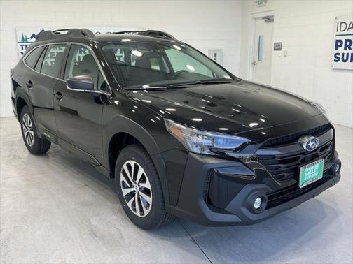 2025 Subaru Outback Base