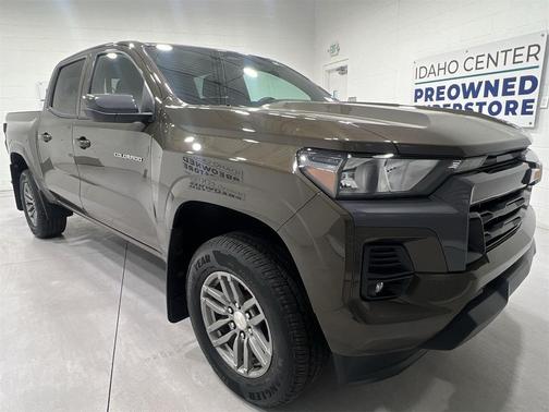 2024 Chevrolet Colorado LT