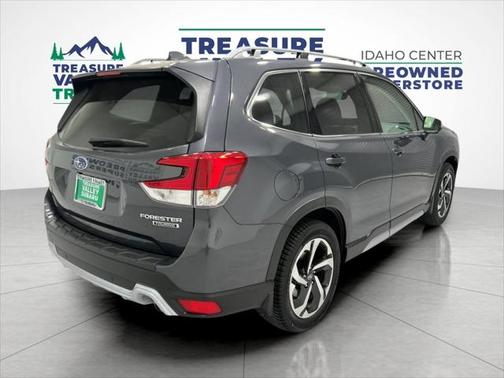 2022 Subaru Forester Touring
