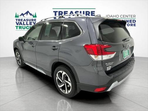 2022 Subaru Forester Touring