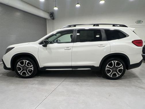 2024 Subaru Ascent Limited 8-Passenger