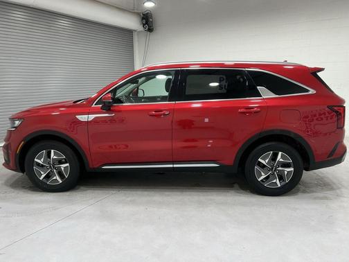 2022 Kia Sorento Hybrid S
