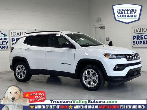 Bright White Clearcoat 2025 Jeep Compass Latitude