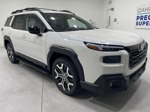 Crystal White Pearl 2026 Subaru Outback Touring XT