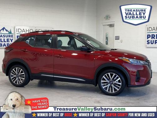 Scarlet Ember Tintcoat 2023 Nissan Kicks SR
