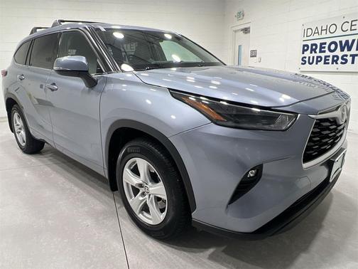 2021 Toyota Highlander LE