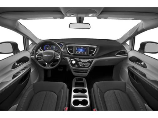 Velvet Red Pearlcoat 2020 Chrysler Voyager LXI