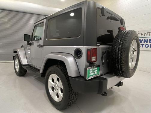 2013 Jeep Wrangler Sahara