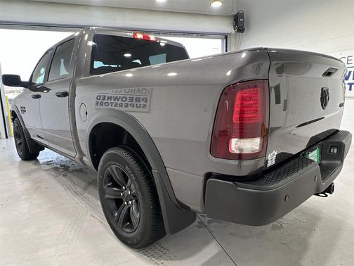 2022 RAM 1500 Classic SLT