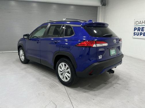 Blue Crush Metallic 2024 Toyota Corolla Cross LE