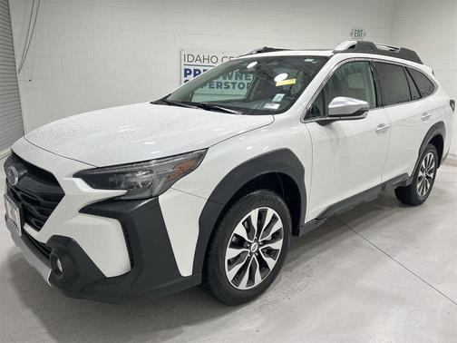 2025 Subaru Outback Touring XT