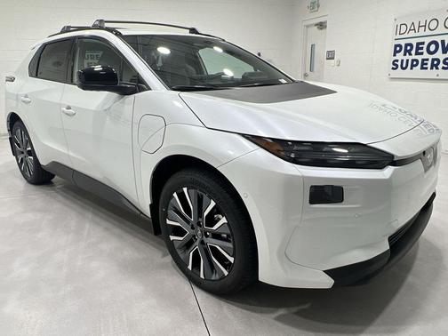 2026 Subaru Solterra Limited