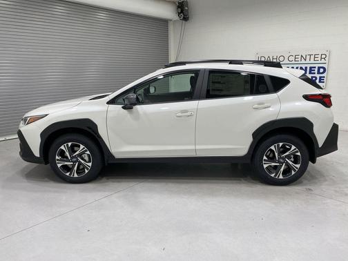 Crystal White Pearl 2026 Subaru Crosstrek Premium