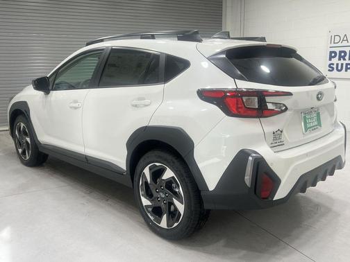 Crystal White Pearl 2025 Subaru Crosstrek Limited