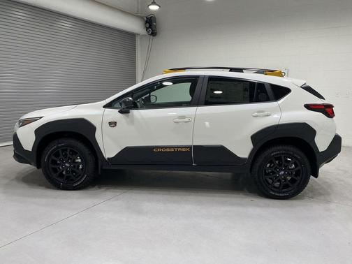 Crystal White Pearl 2026 Subaru Crosstrek Wilderness