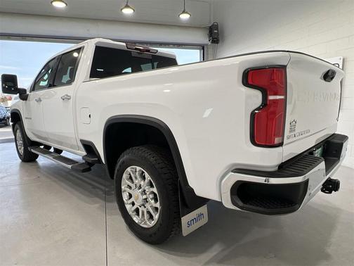 2025 Chevrolet Silverado 3500 LTZ