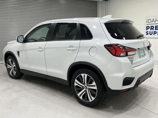 2024 Mitsubishi Outlander Sport SE