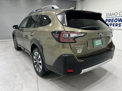 Autumn Green Metallic 2024 Subaru Outback Touring
