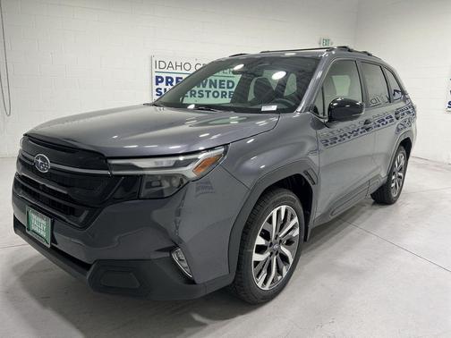Magnetite Gray Metallic 2026 Subaru Forester Hybrid Touring