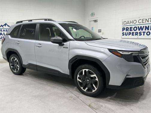 2025 Subaru Forester Hybrid Premium