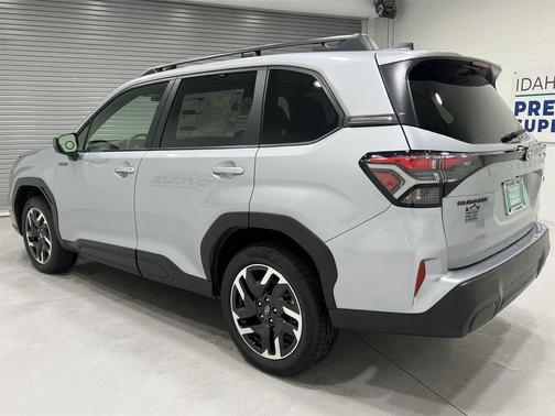 2025 Subaru Forester Hybrid Premium