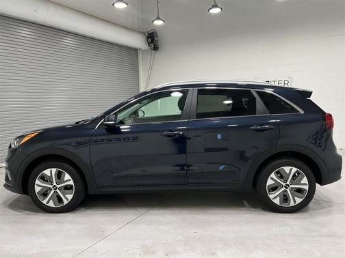 2022 Kia Niro EV EX