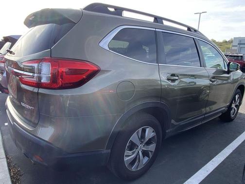 Autumn Green Metallic 2025 Subaru Ascent Premium 7-Passenger