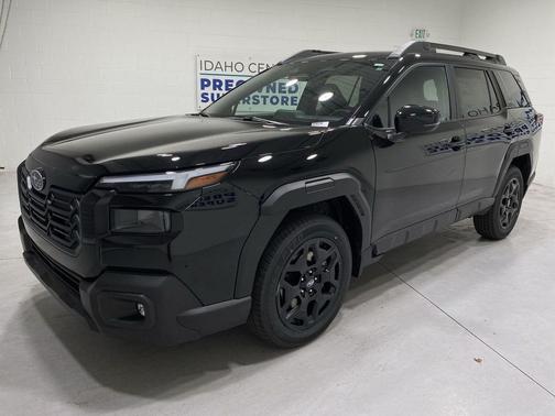 Crystal Black Silica 2026 Subaru Outback Limited