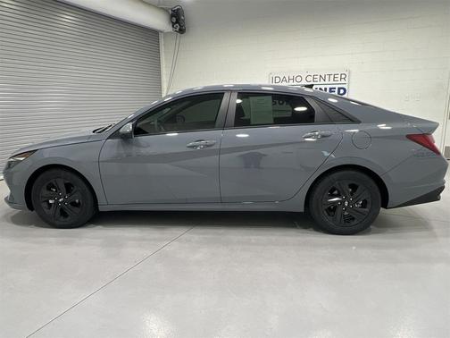 2022 Hyundai ELANTRA HEV Blue