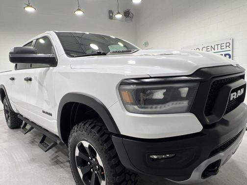 Bright White Clearcoat 2022 RAM 1500 Rebel
