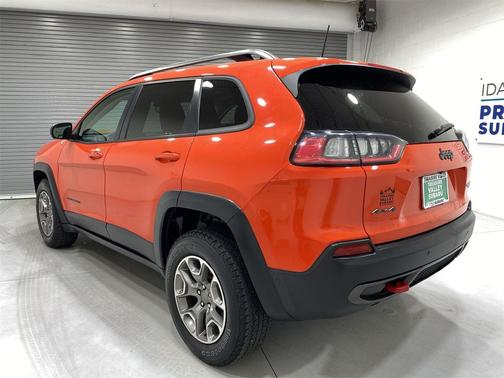 2021 Jeep Cherokee Trailhawk