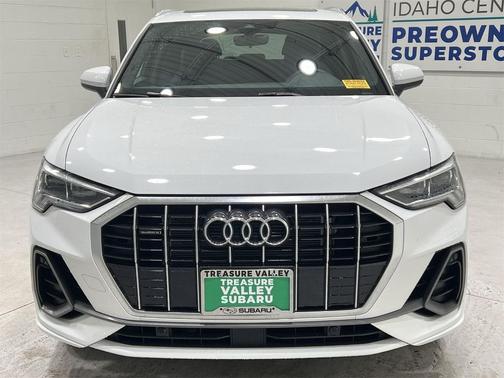 2025 Audi Q3 Premium 45 TFSI S line quattro Tiptronic