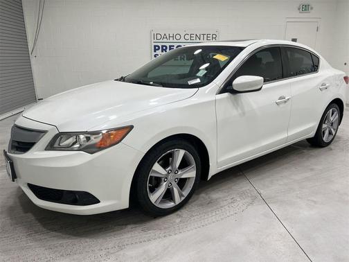 2013 Acura ILX 2.0L Technology