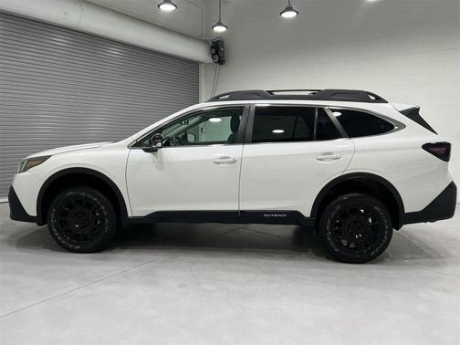 2021 Subaru Outback Onyx Edition XT