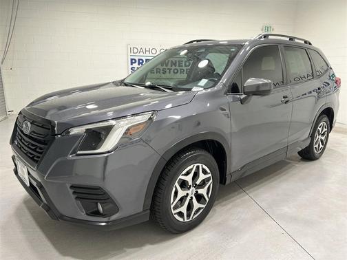 2022 Subaru Forester Premium