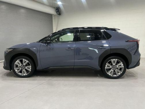 2023 Subaru Solterra Touring