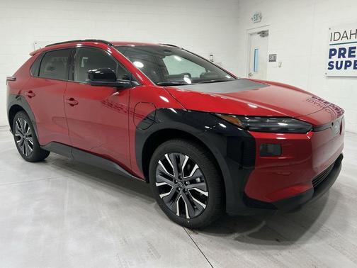 2026 Subaru Solterra Limited