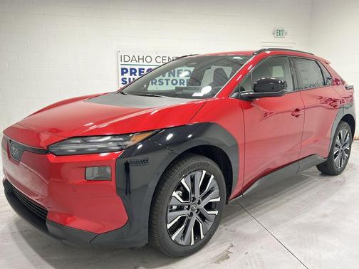 2026 Subaru Solterra Limited