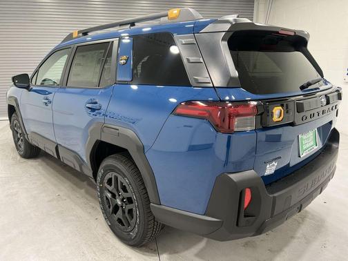 Geyser Blue 2026 Subaru Outback Wilderness